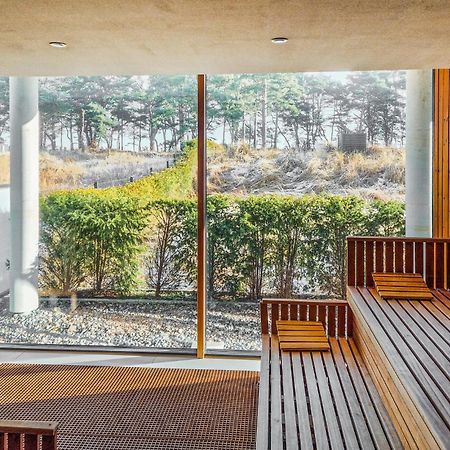 Moon Apartment Binz Luaran gambar