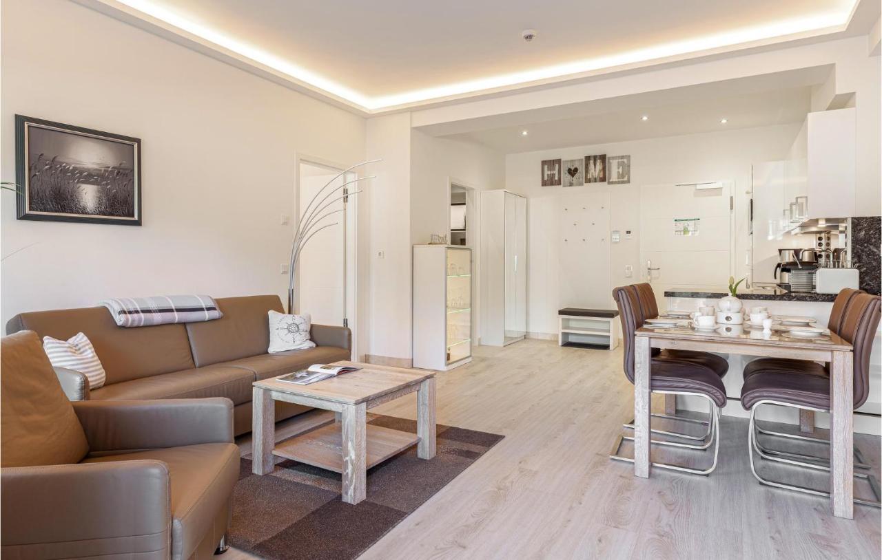 Moon Apartment Binz Luaran gambar
