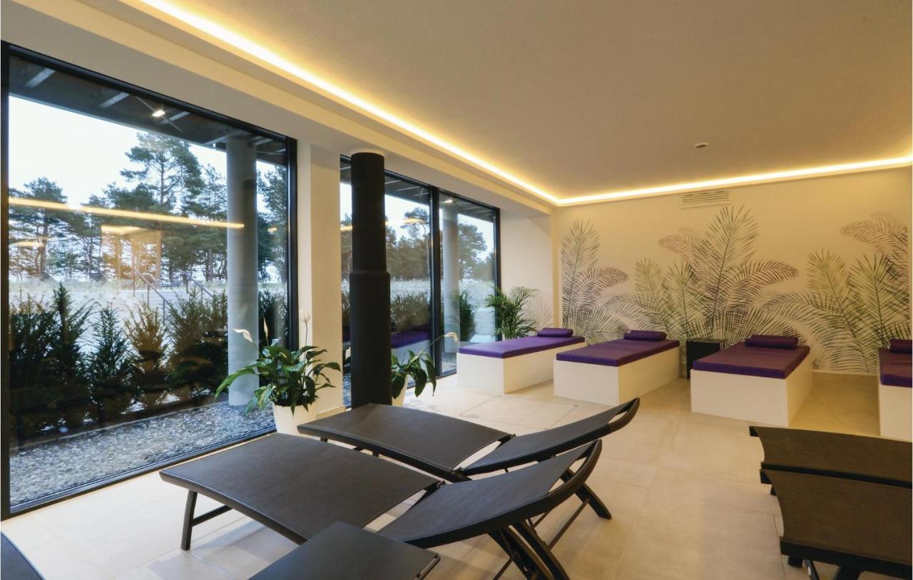 Moon Apartment Binz Luaran gambar