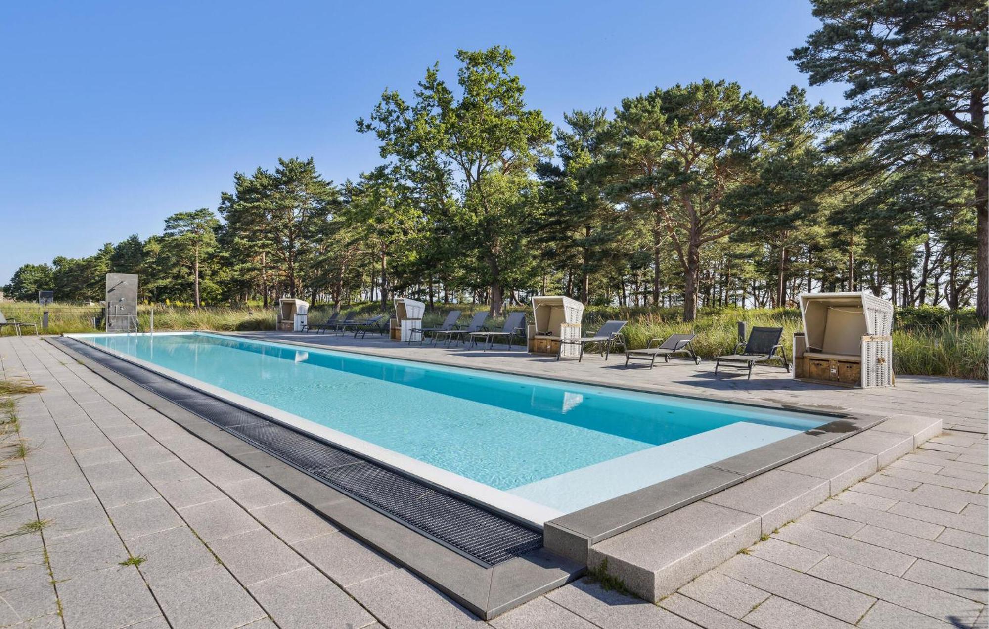 Moon Apartment Binz Luaran gambar