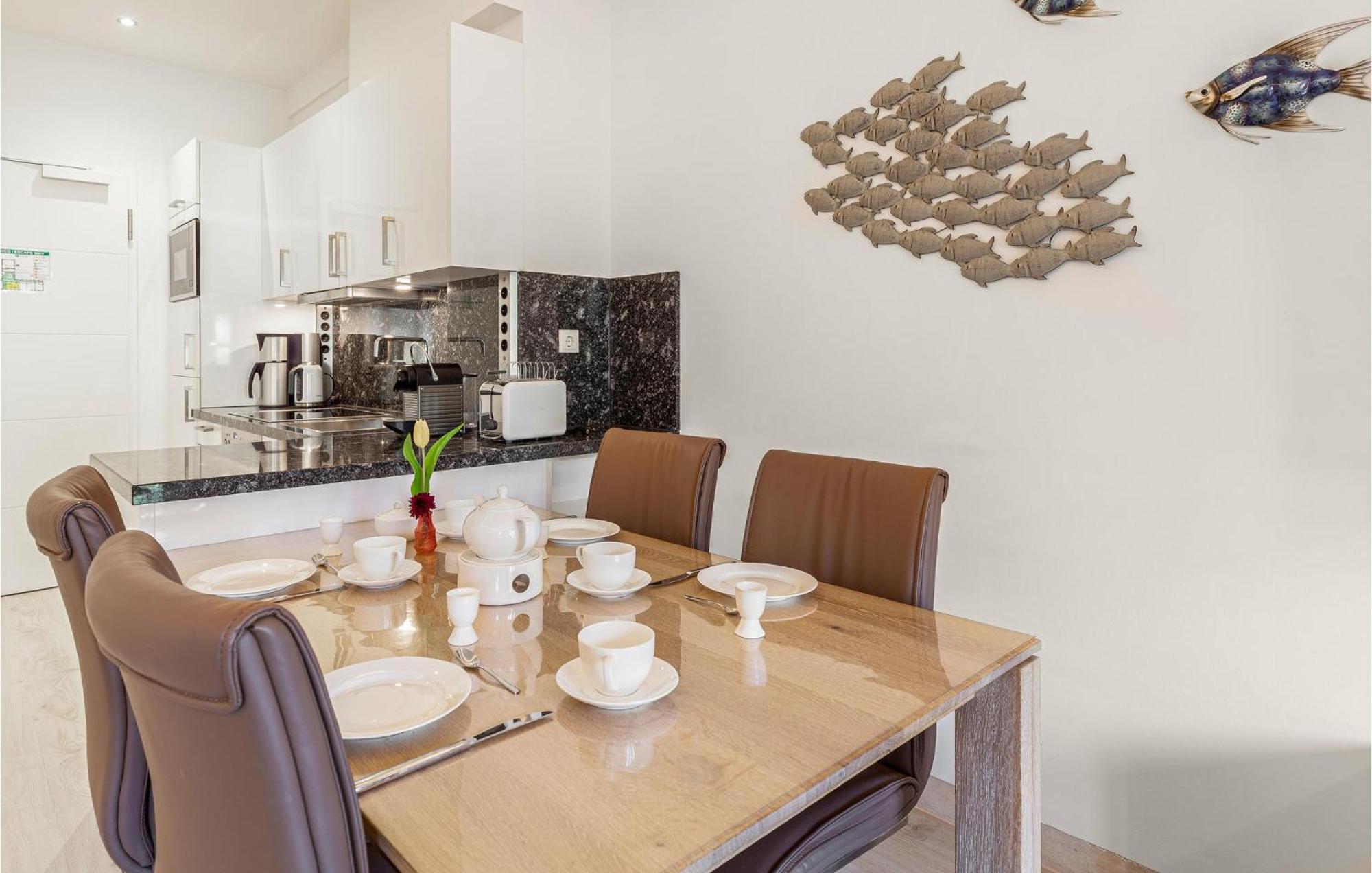 Moon Apartment Binz Luaran gambar